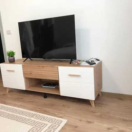 דירות פיאטרה ניאמט Stefania מראה חיצוני תמונה